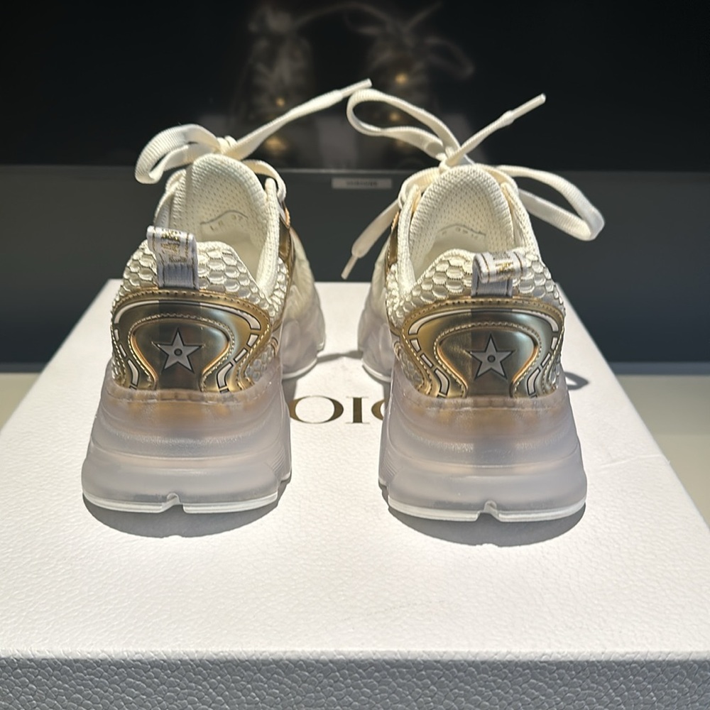 WORN ONCE perfect condition Dior Vibe sneakers, size 7 1/2! - Picture 5 of 12